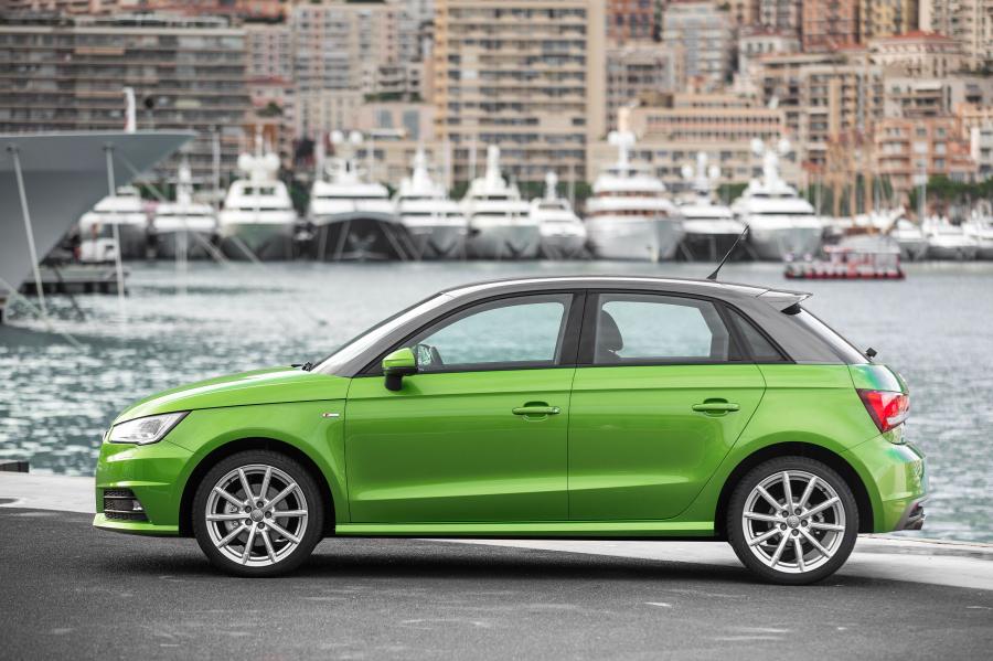  Audi A1 Sportback TDI S-Line (8X) 2014 года  (WW) (фото 5 из 12)